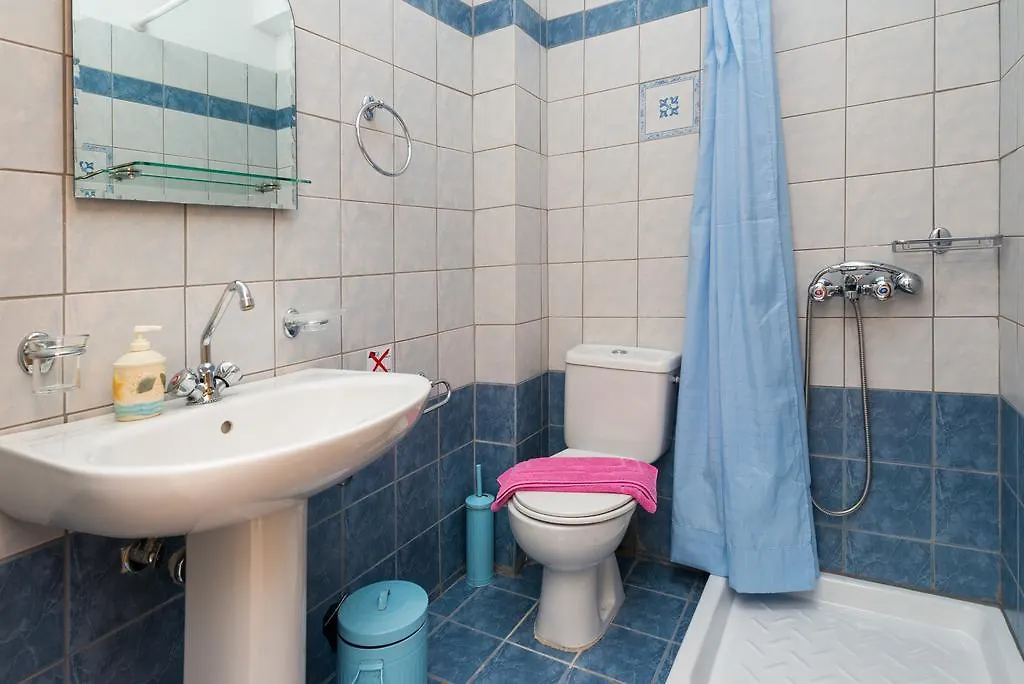 Elaias Gi Residence Mousata 2*,