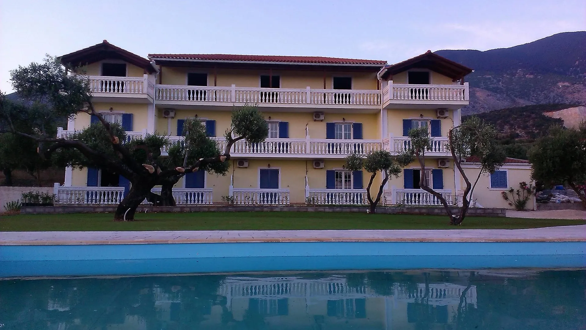 Elaias Gi Residence Mousata